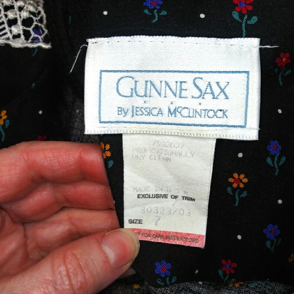 Vintage Gunne Sax Goth, Cottageore Style Lace Collared Black Floral Midi Dress - Picture 10 of 14